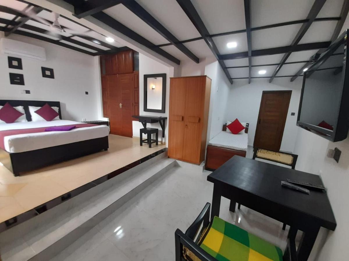 Sobaya Residence Ambalantota エクステリア 写真