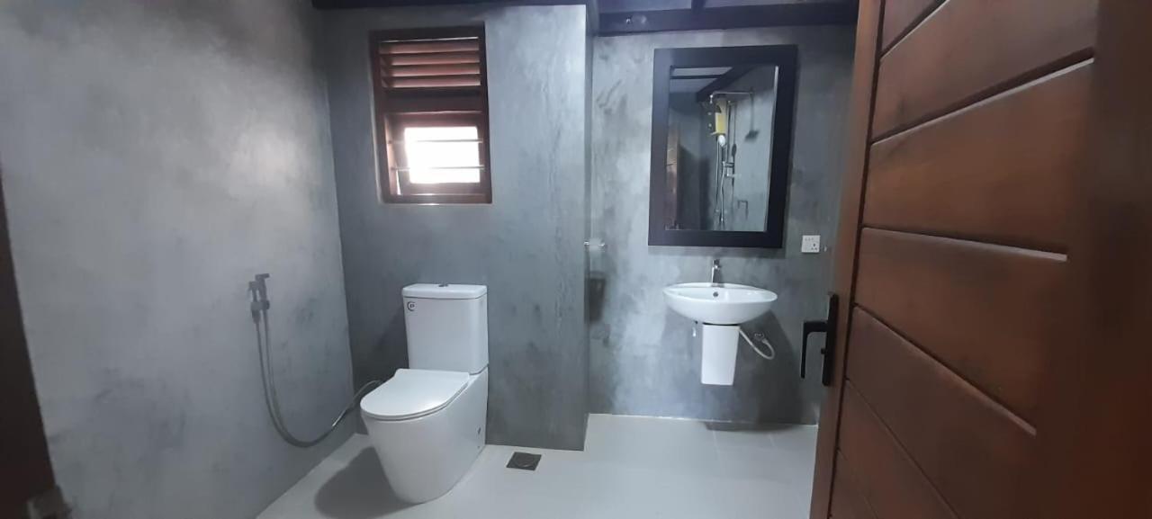 Sobaya Residence Ambalantota エクステリア 写真